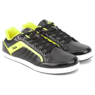sneakers flipkart